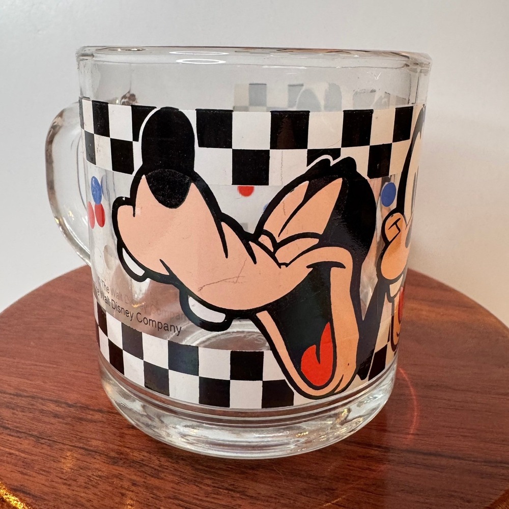 Vintage Disney Goofy Glass Mug Checkerboard Design
